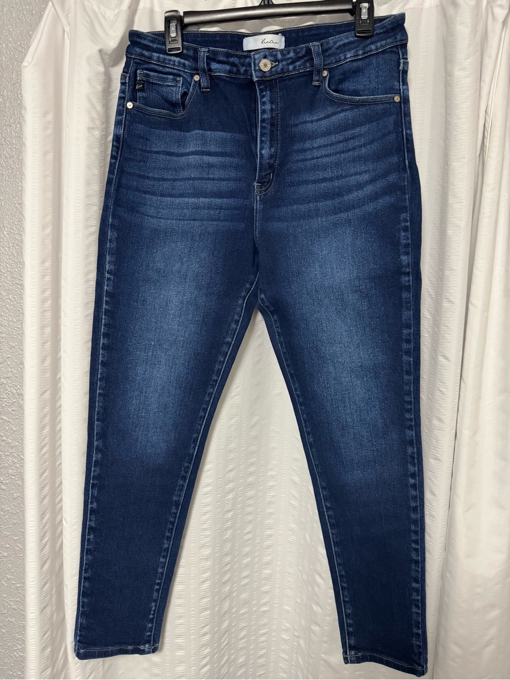 Kancan Women’s Mid to High Rise Super Skinny Denim Jeans, 15/31